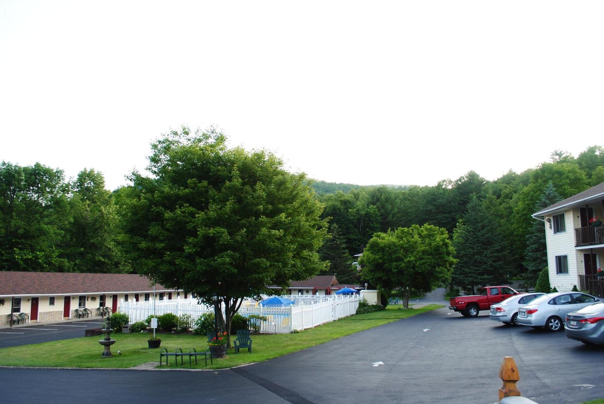 Fran Cove Motel Lake George Exterior foto